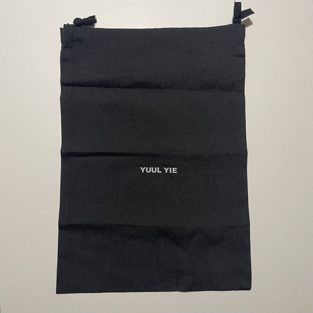 YUUL YIE Black Dust Travel Bag Jewelry Shoes Storage Soft Fabric Drawstring